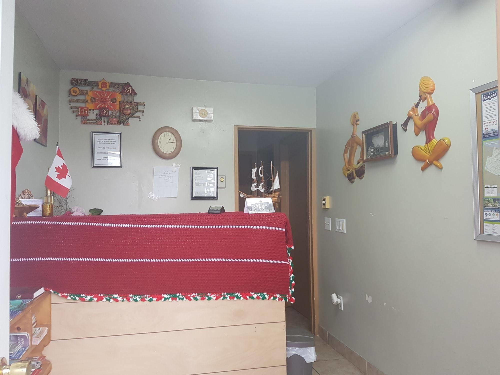 Capri Motel Порт-Колборн Экстерьер фото